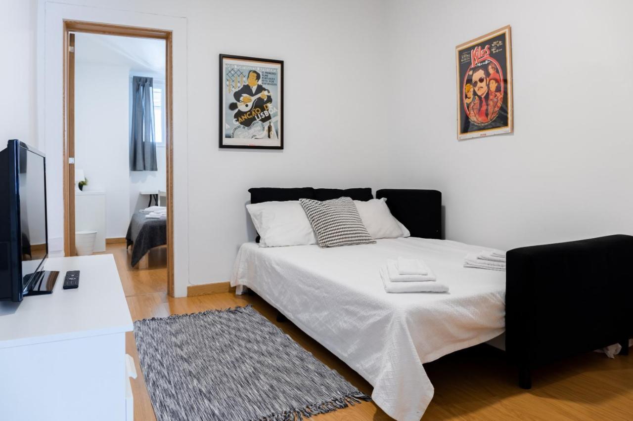 Entrecampos - Family Apartment With Terrace リスボン エクステリア 写真